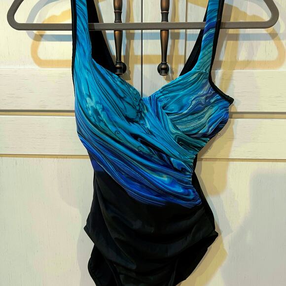 Miraclesuit Blue Pointe It's A Wrap One-Piece Swimsuit L38717 Size 6T - Picture 3 of 10